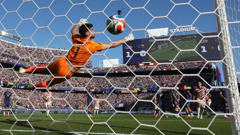 U.S. beats Bosnia-Herzegovina 2-0 to advance to round of 16 and keep its World Cup dreams
