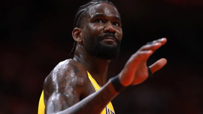 Reports: Lakers sending Ayton to the Wizards for Hardy and 2 second-round picks