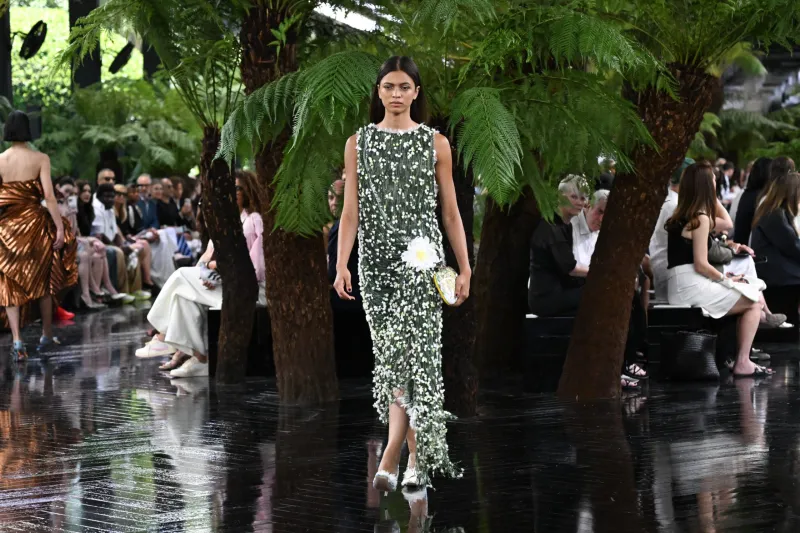 Bare skin, fantasy and the machine: 3 takeaways from Paris' starry couture week