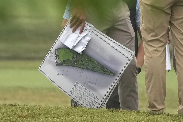 Va. and Md. senators press Trump administration for 'basic' DC golf course plans