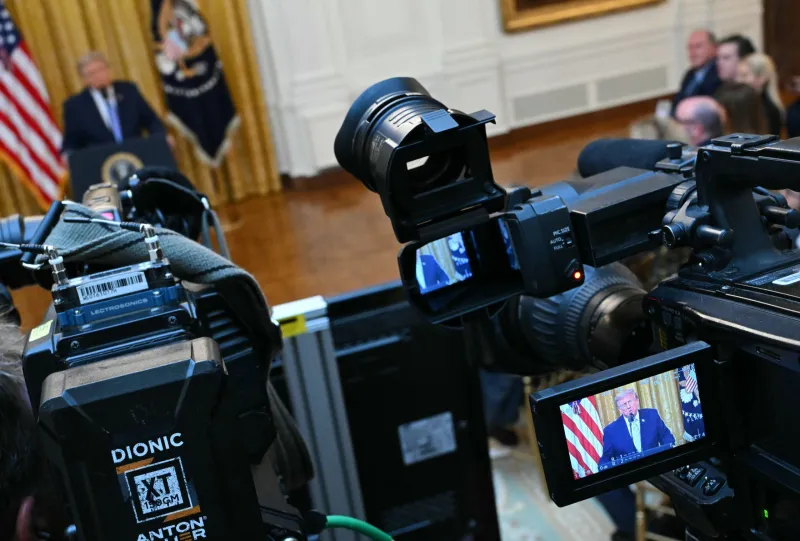 To air or not to air? Nation's TV networks struggle to find the right balance for Trump speech