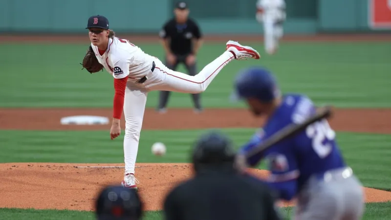 Nationals make move, add lefty Connelly Early from Boston for Curtis Mead