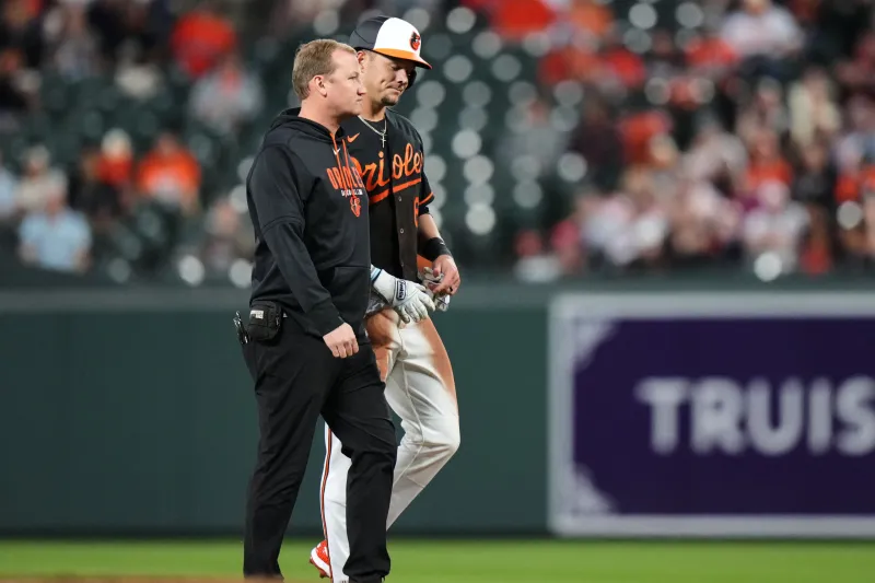 Orioles' Mountcastle strains oblique; Bautista faces live hitters