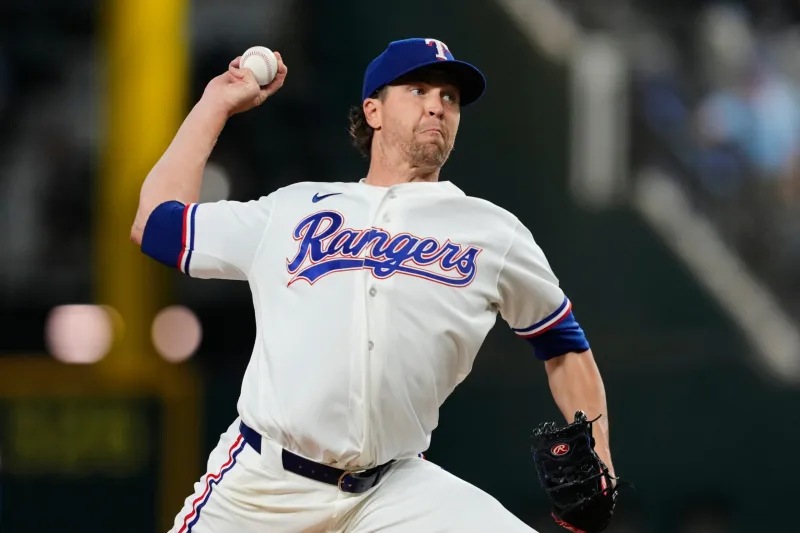 Jacob deGrom strikes out 9 and Rangers beat Orioles for 4th win in a row