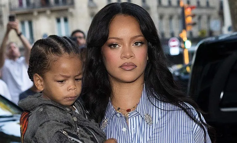 'Trippy How Life Works!' Rihanna Brings Her 3 Kids Back To The Barbadian Street Where She Grew Up --- Now It's Called 'Rihanna Drive'