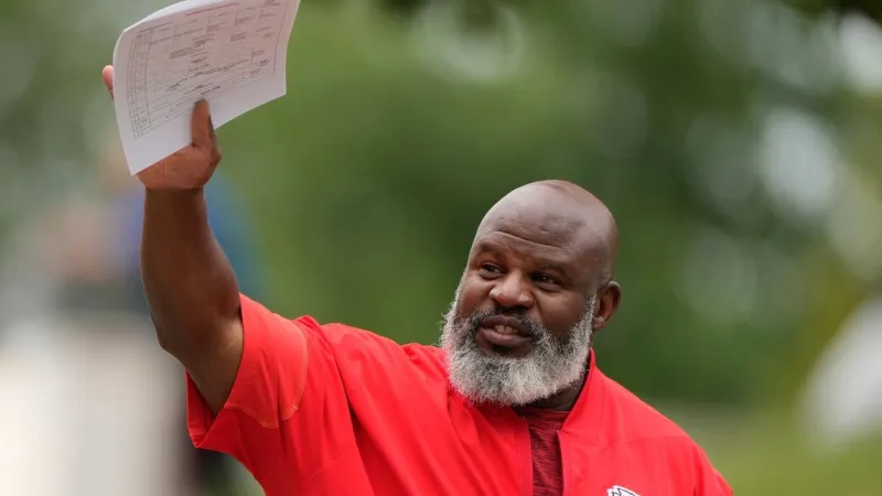 Bieniemy jokes wife gave blessing to rejoin Chiefs after she was shot at Virginia home