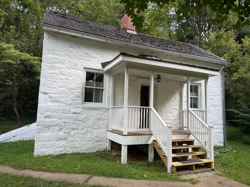 'Like staying overnight in a museum': Travelers rent historic C&O Canal Lock House