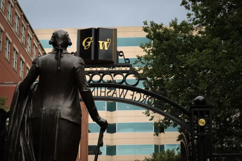 Students, alumni file amended complaint in antisemitism suit against GW after judge's dismissal