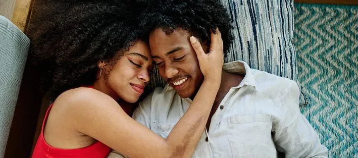 The Complete Guide To Cuffing Season - 4 Dating Tips To Help You Find The Right Match