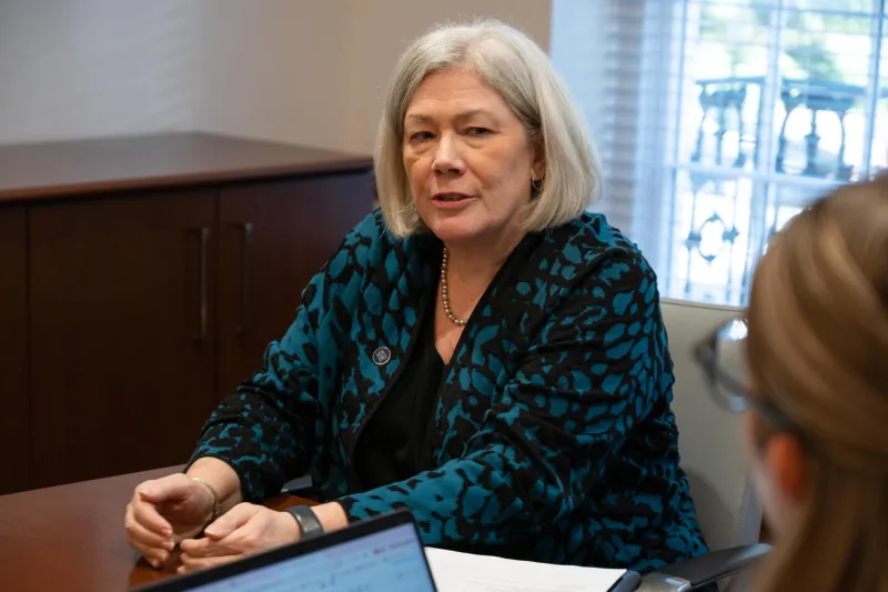 GW launches search for vice presidents of external relations, information technology