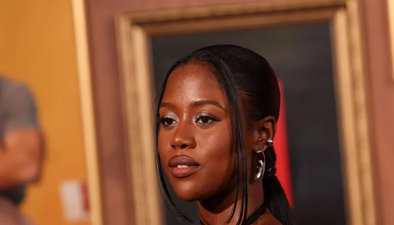 Pretty Girls Go To Hillman! Swoony Stunner Rene Harrison Causes Commotion As Candace On 'A Different World,' Sparks Heart Eye Hysteria Across The Internet