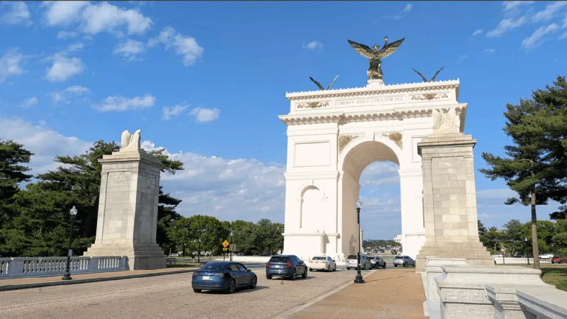 Arlington County sues Trump administration over Triumphal Arch project