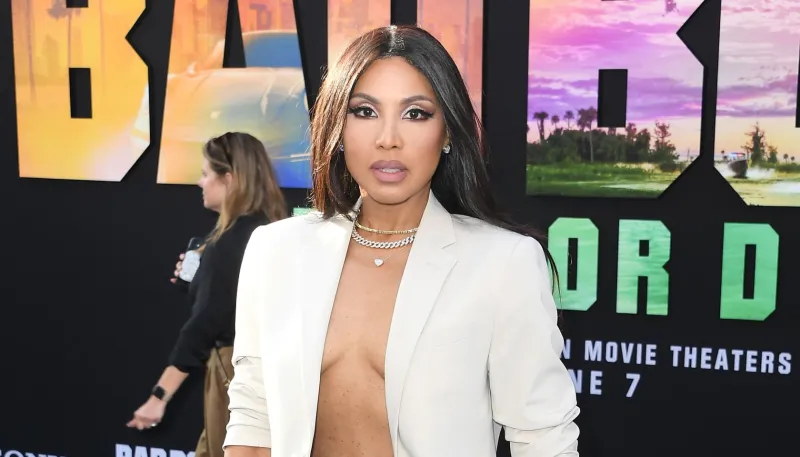 FIFTY-FINE! Her Forever Fineness Toni Braxton Makes The Temperature Rise With Bangin' Birthday Bawwwdy On The Gram, Gets Big Tyme Bday Love From Hubby Birdman