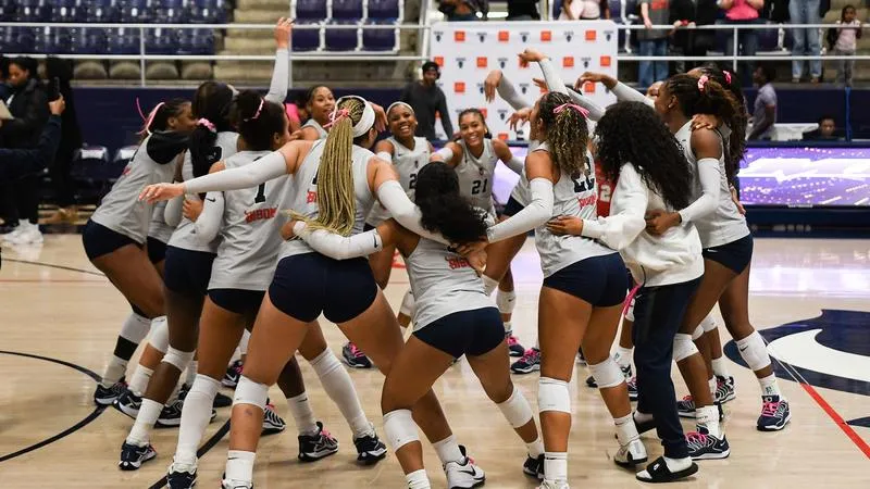 Howard Volleyball Extends Win Streak to Four With Victory Over N.C. Central