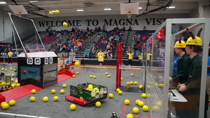 21 robotics teams compete, strengthen STEM skills at inaugural Southern Virginia Showdown