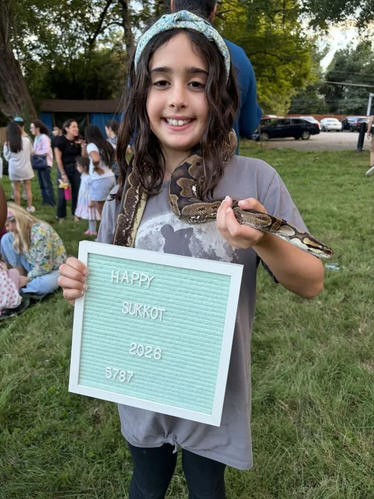 Kids Enjoy Sukkot in the Safari With Chabad of NoVa