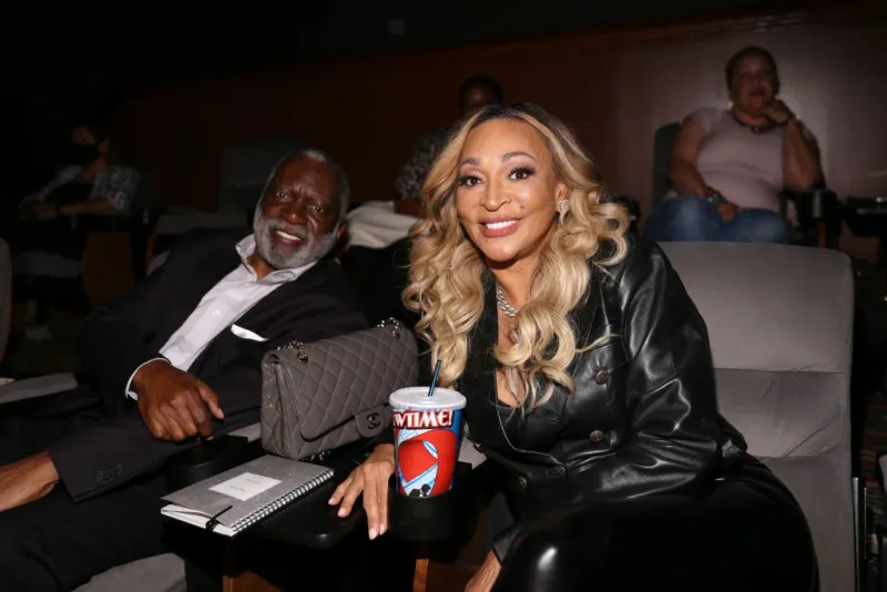 #RHOP: Karen Huger Grand Dame Dissects Ray's 'Non-Sober Karen' Shade, Says She's Choosing Herself Amid Marital Woes