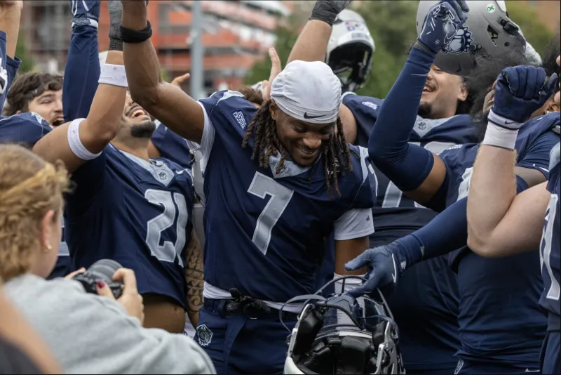 FOOTBALL | Hoyas Secure First Win of the Season Against Bucknell