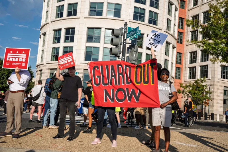 Appeals court judges question the government about Trump's DC National Guard deployment