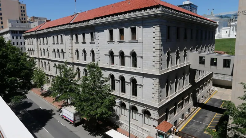 Appeals court allows Arlington, Fairfax schools lawsuit against Education Dept. to advance