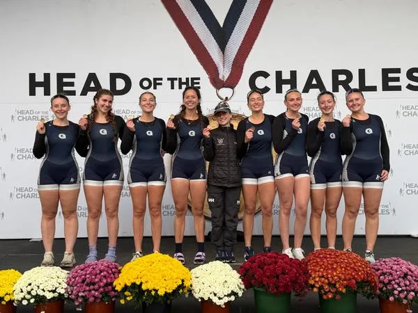 Georgetown Rowing Wraps Up Fall Racing at Head of the Charles