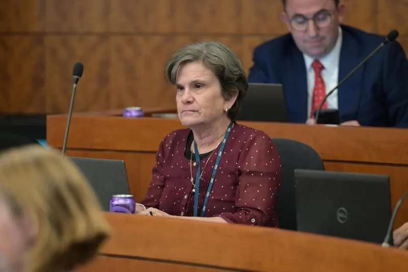 Officials share findings from GW's reaccreditation self-study at Staff Council meeting