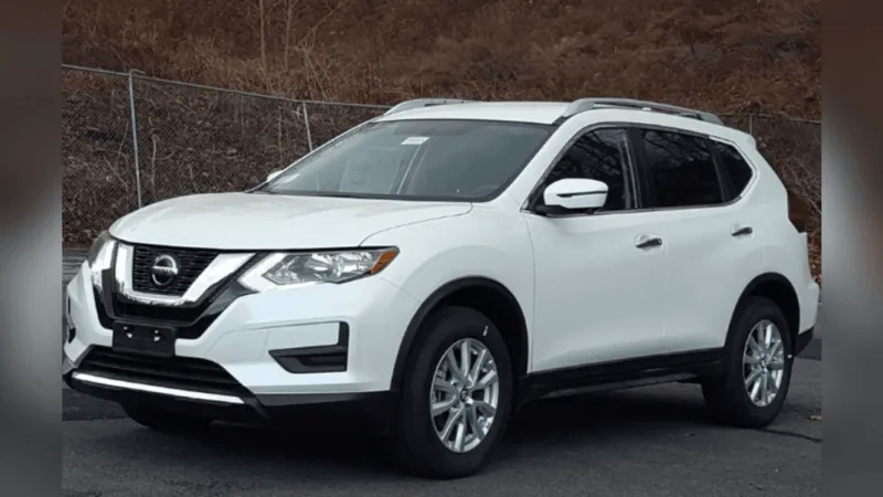 Police search for SUV in deadly pedestrian hit-and-run in Springfield
