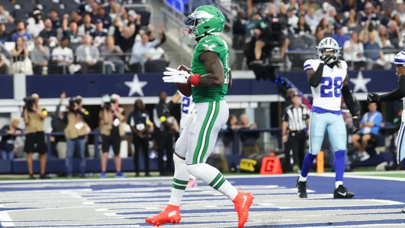 Cowboys rally from 21 down to beat Eagles 24-21 on Brandon Aubrey's...