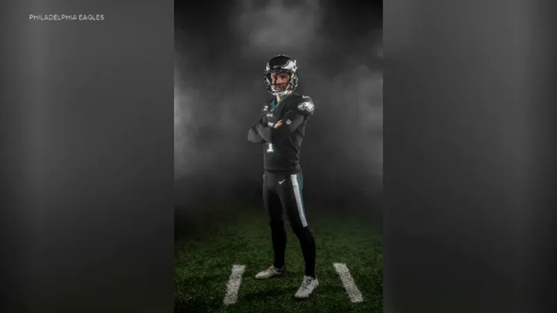 Eagles to wear all-black uniforms for Black Friday game against Bears