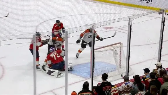 Foerster scores late as Flyers beat Panthers 4-2, rallying from 2-0...