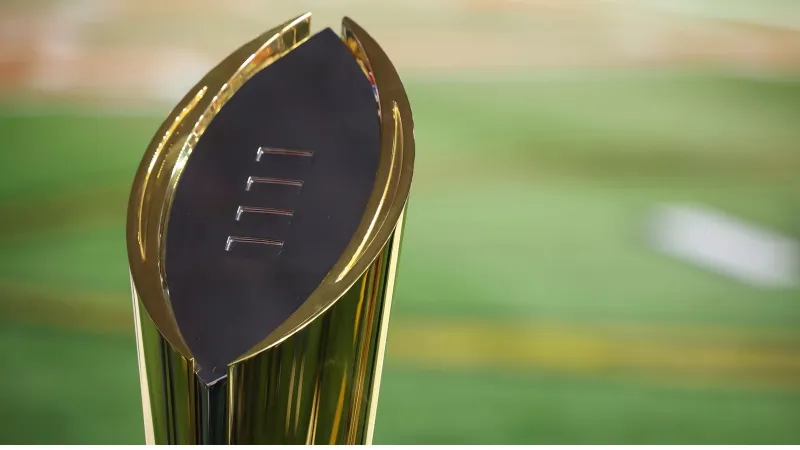 Alabama, Miami in, Notre Dame out as Indiana leads 12-team CFP field