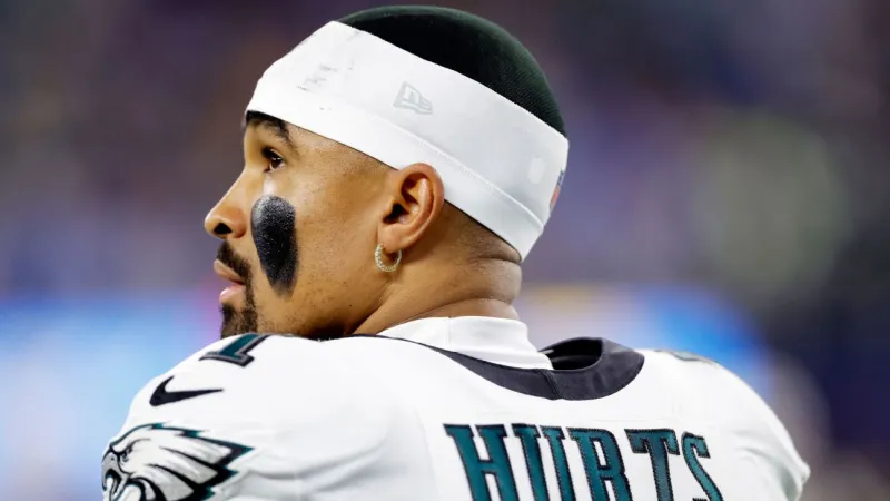 Eagles' Sirianni: Hurts 'absolutely' to start at QB vs. Raiders
