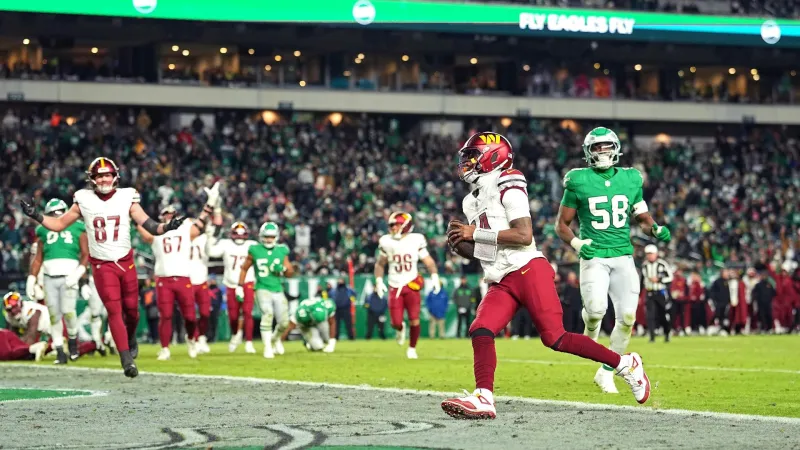 Eagles' backup plan backfires with 24-17 loss to Commanders that co...