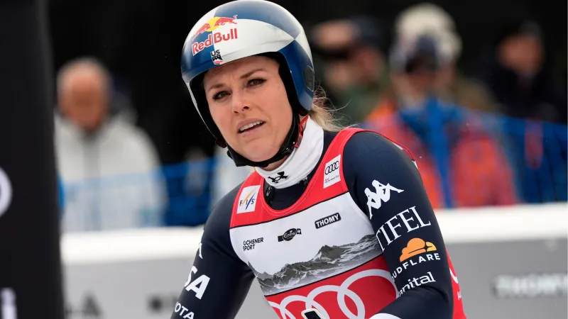 Lindsey Vonn injures knee 1 week before Olympics
