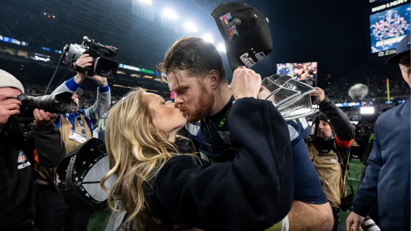 Meet Seahawks QB Sam Darnold, his fiance and family