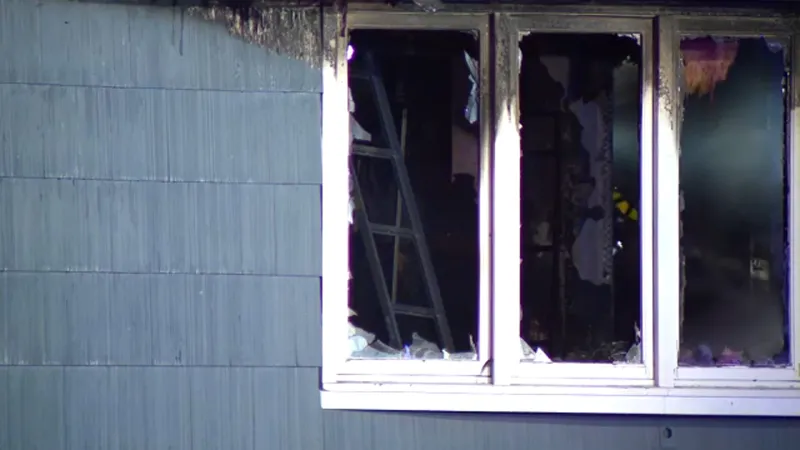 NHL reporter and her 3 children found dead in house fire, league says
