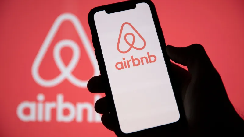 Airbnb to provide free Broad Street Line trips after World Cup games