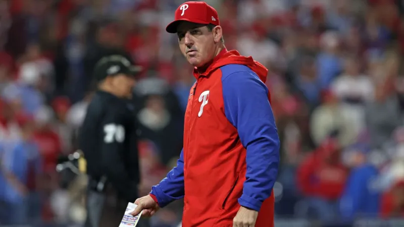 Phillies fire Rob Thomson, tried to hire Alex Cora as manager