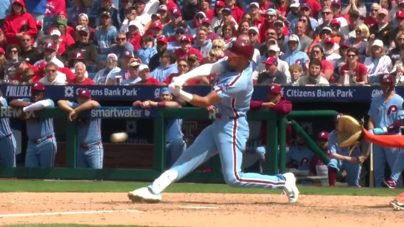 Phillies rally in 9th inning to beat Giants 3-2 in first game of do...