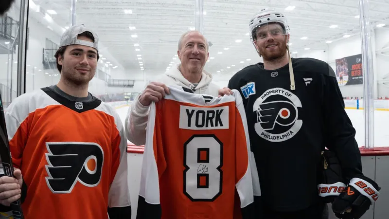 Philadelphia Flyers fan returns Cam York's stick from game-winning ...