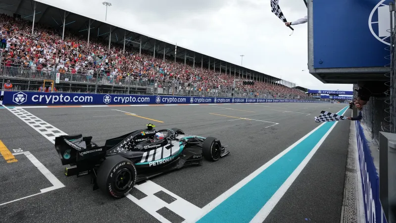 Kimi Antonelli wins Miami Grand Prix for his 3rd straight F1 victory