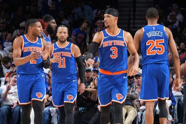 Jalen Brunson shuts door on 76ers as Knicks go up 3-0