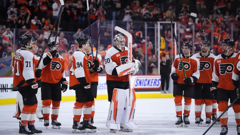 Flyers eliminated from playoffs with game 4 loss to Hurricanes
