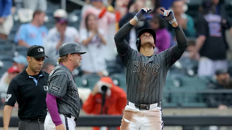 Triples by Lindor and Soto lead Mets past Phillies 6-2 to snap 7-ga...