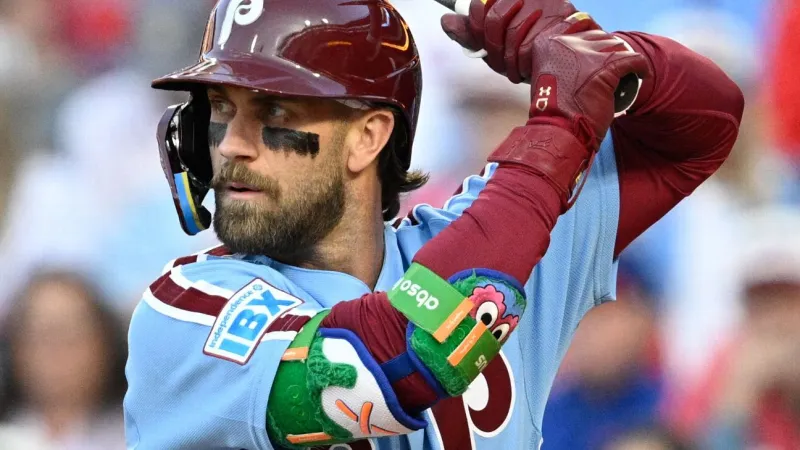 Phillies' Harper joins Home Run Derby in bid for second title