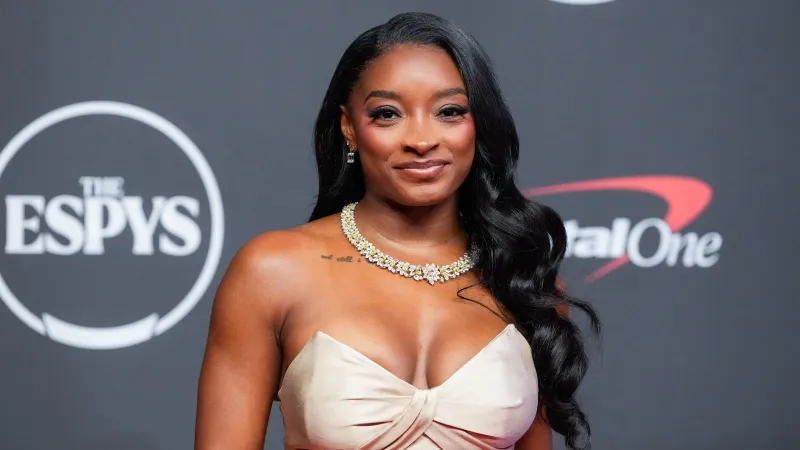 2026 ESPYs: Simone Biles and more hit the red carpet