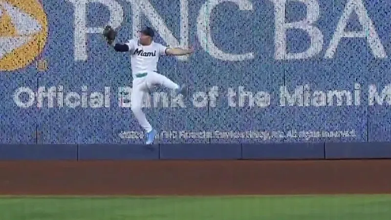 Alcantara works 7 strong innings, Stowers homers to lead Marlins pa...