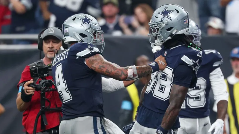 Cowboys' Texas-themed jabs at Houston tops Week 4 trolls