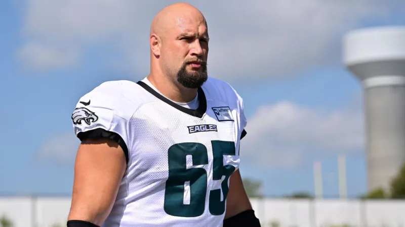 Eagles All-Pro Lane Johnson retires, ending 14-season NFL career