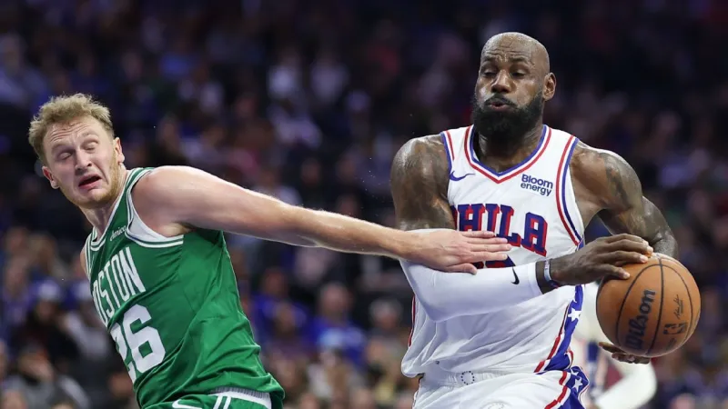 LeBron fires up crowd with monster slam in Sixers home debut
